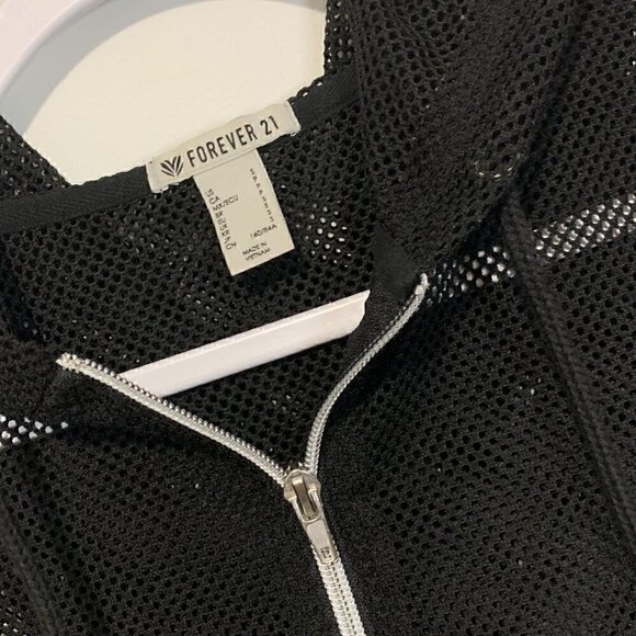 Sexy SPORT MESH CROP HOODIE | FRONT ZIPPER CLOSURE | SILVER TONE HARDWARE - Picture 5 of 8